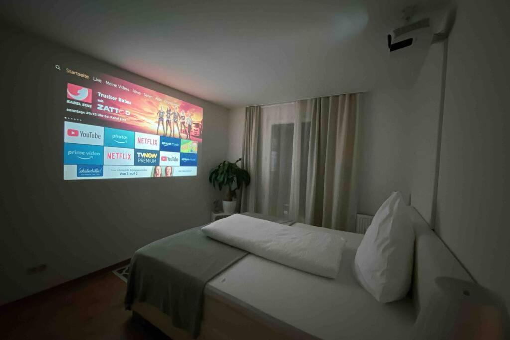Luxury Home Cinema 2R Apt + Balcony / 65M² لبسيا المظهر الخارجي الصورة